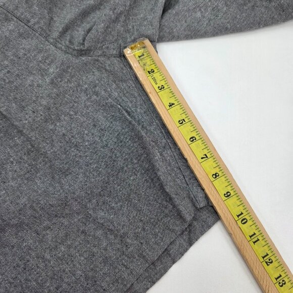 Old Navy Men's Charcoal Flat Front Shorts - Picture 13 of 13